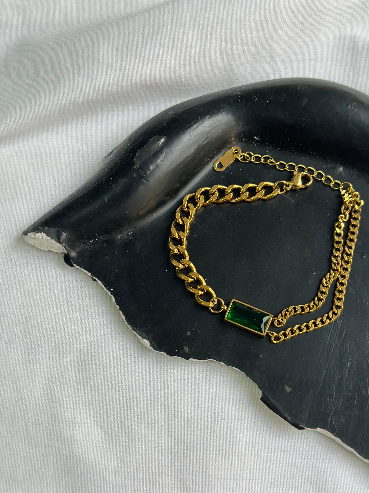 Emerald Chains Bracelet