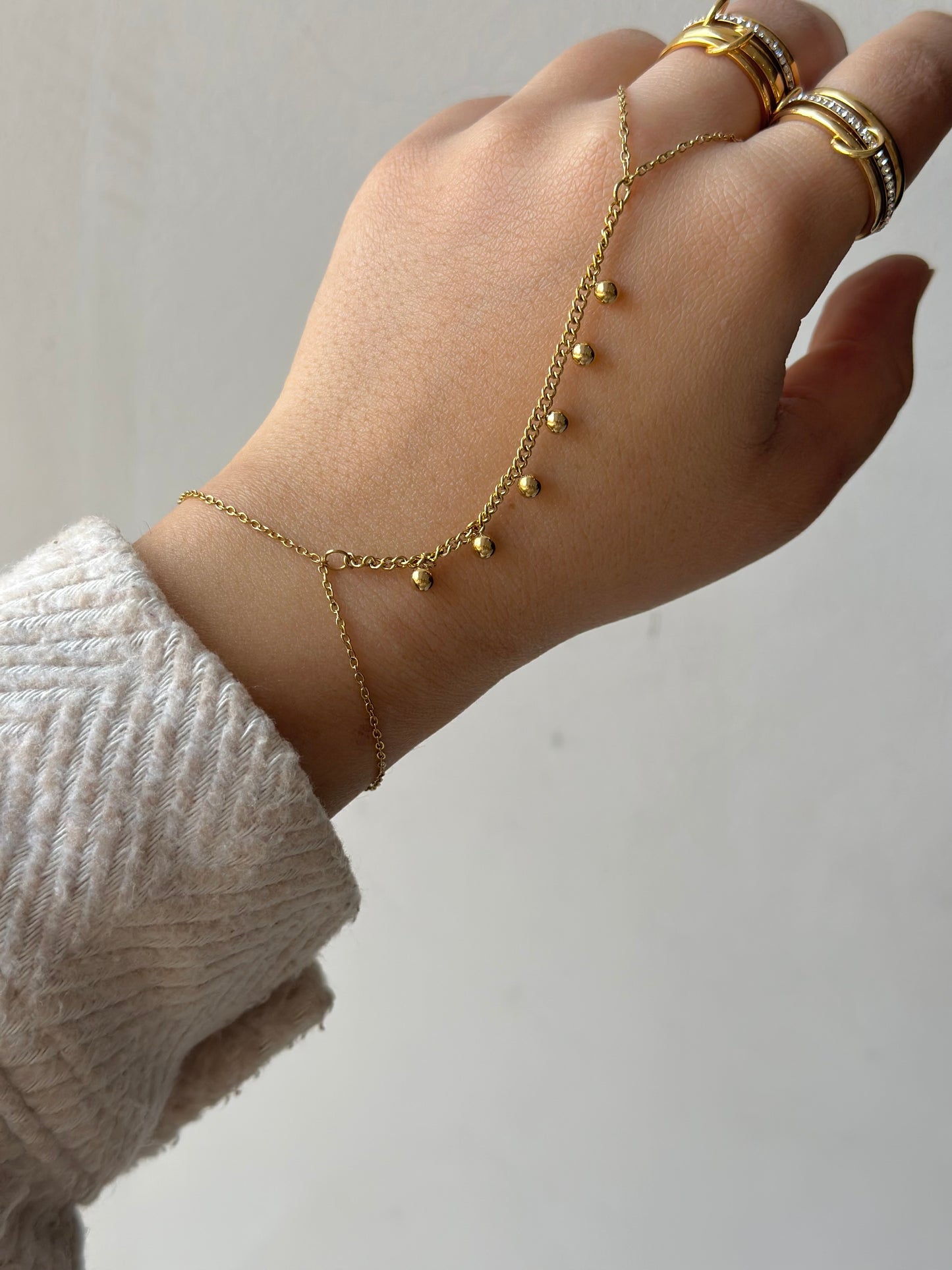 The Bohomian Hand Chain