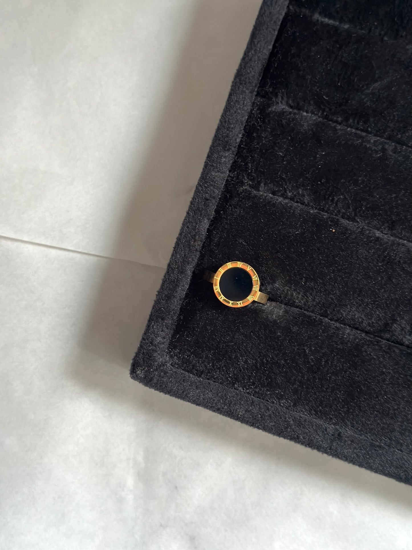 Black & White Rings