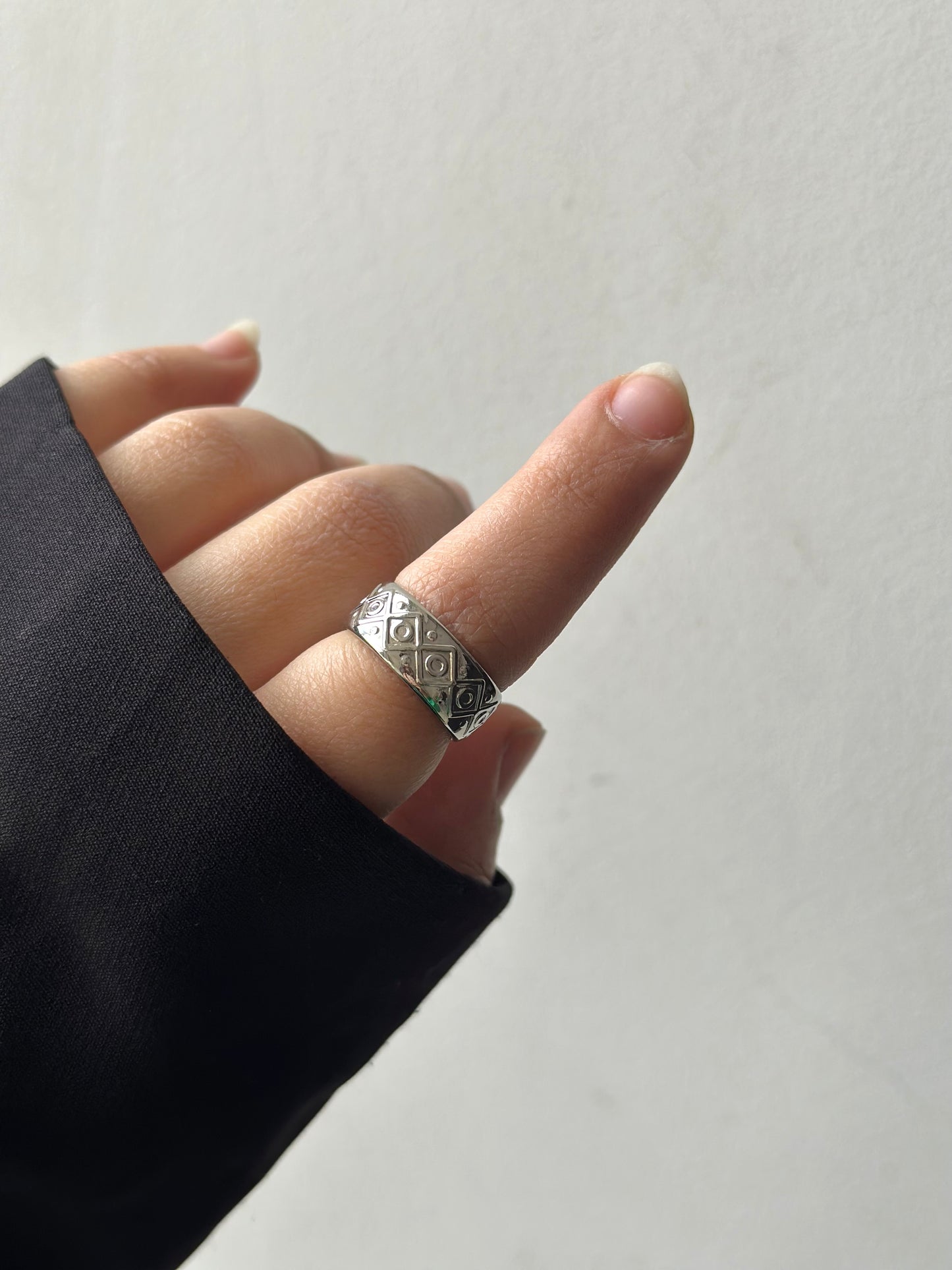 Amilia Silver Ring