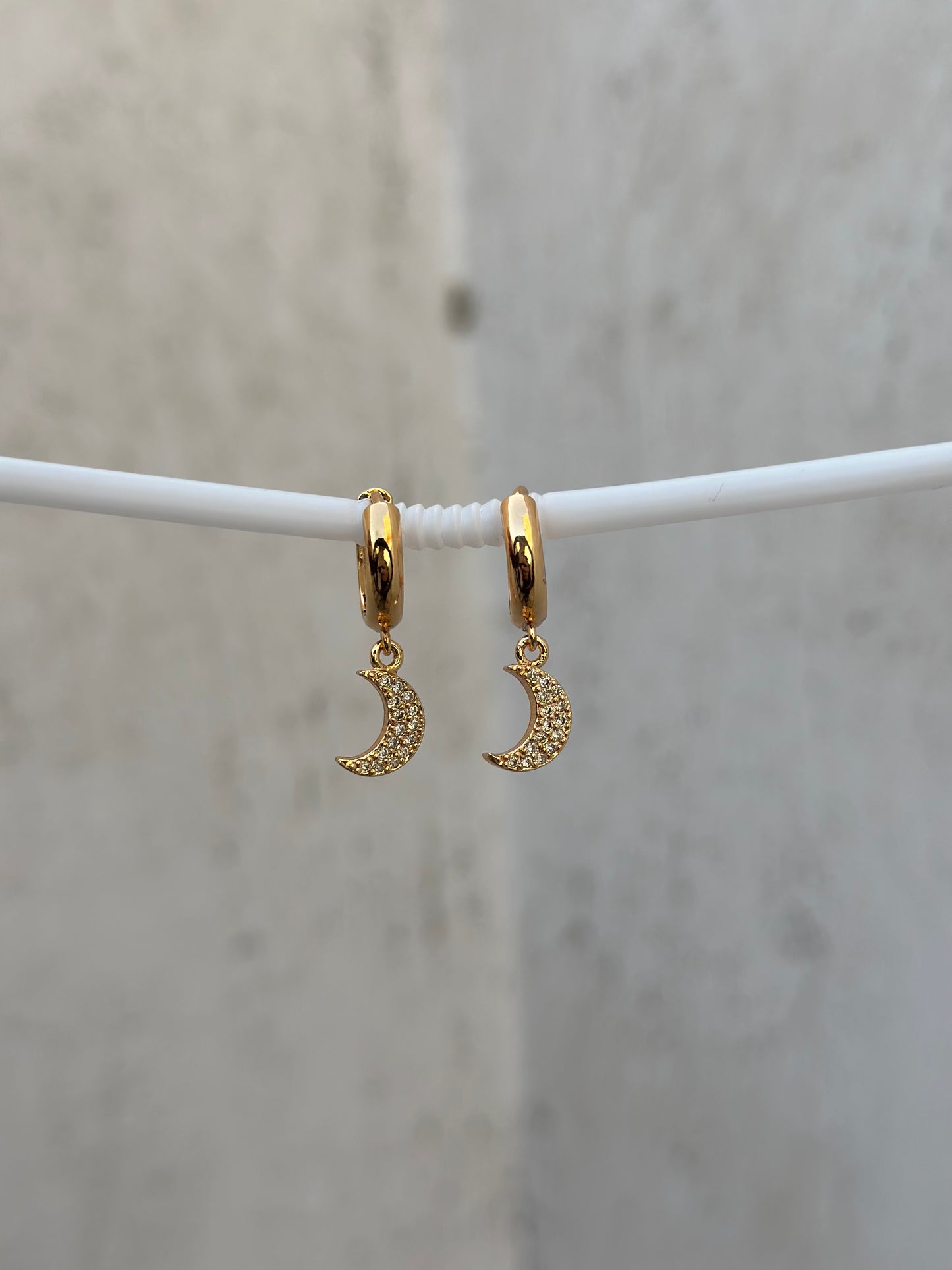 Moon Drop Hoop