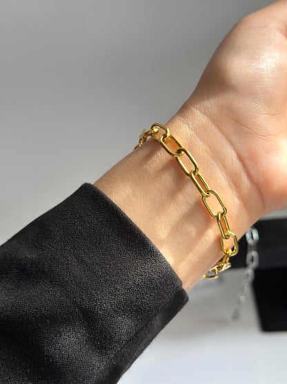 Chunky paperclip bracelet