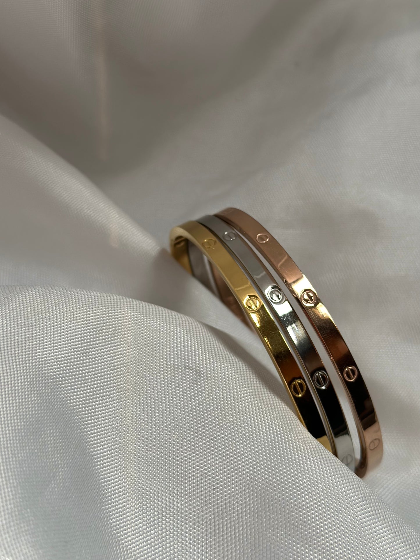 Thin cartier bracelets set