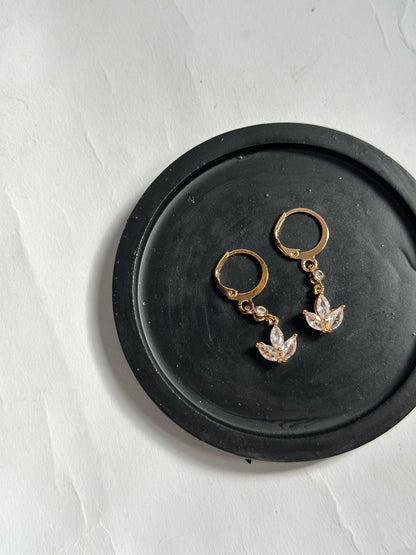 Sparkling Earring Set