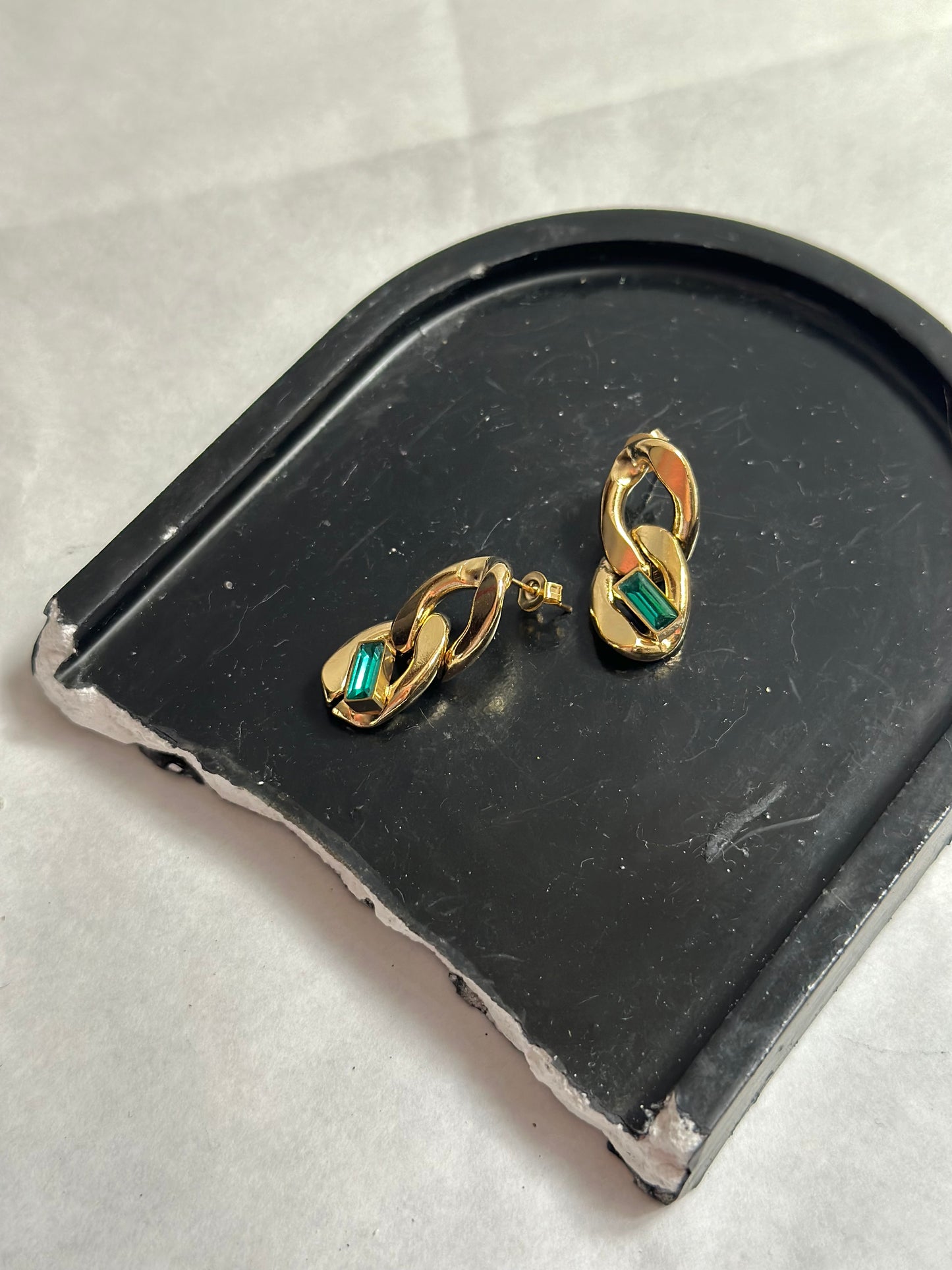 Emerlad Chain Earrings