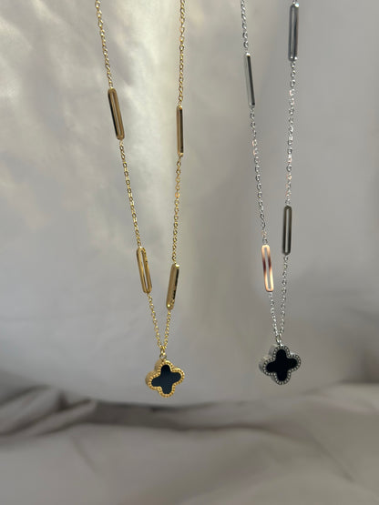 Pin vancleef necklace ( double sided)