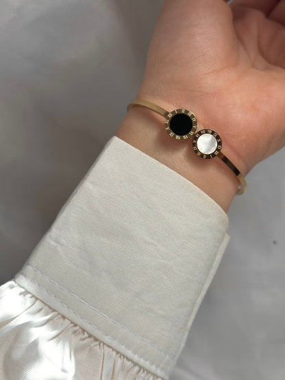 Black & white bavlagri Bracelet