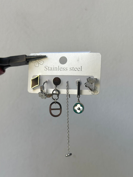 CD Silver Earrings Set