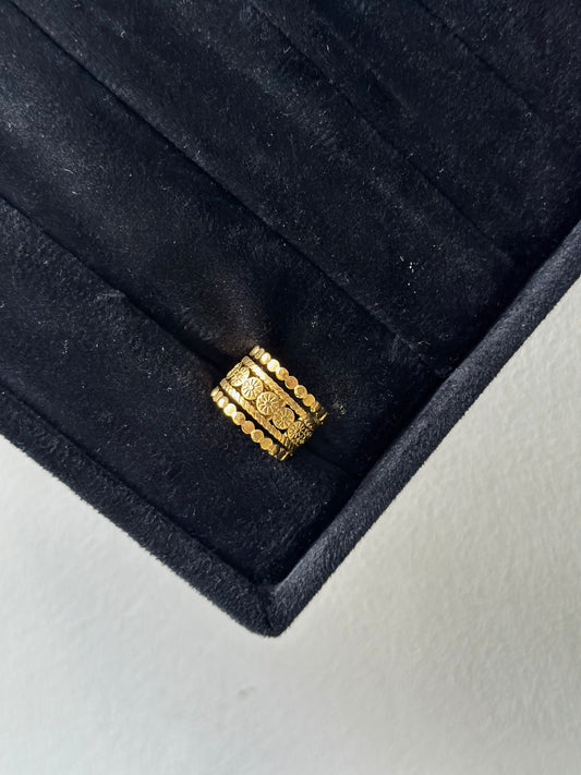 Circles Arabian Ring