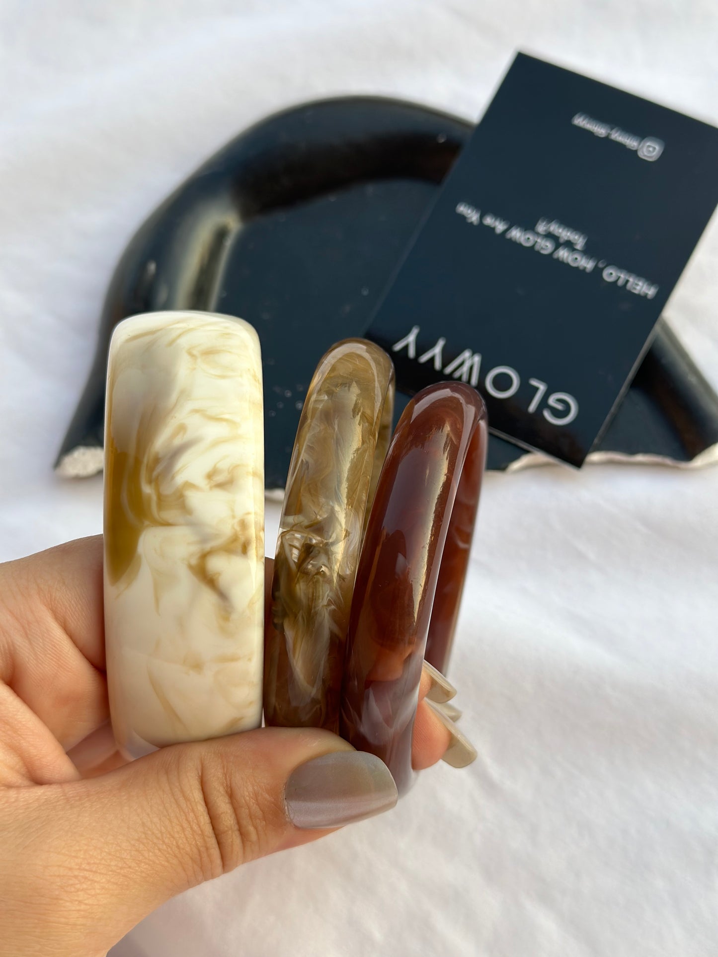 Acrylic Brownie Bangle Set