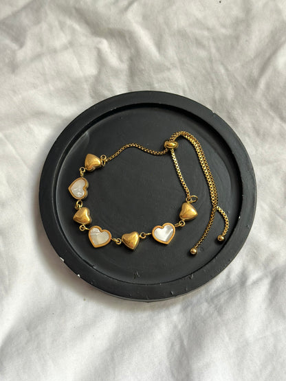 White Heart adjustable Bracelet