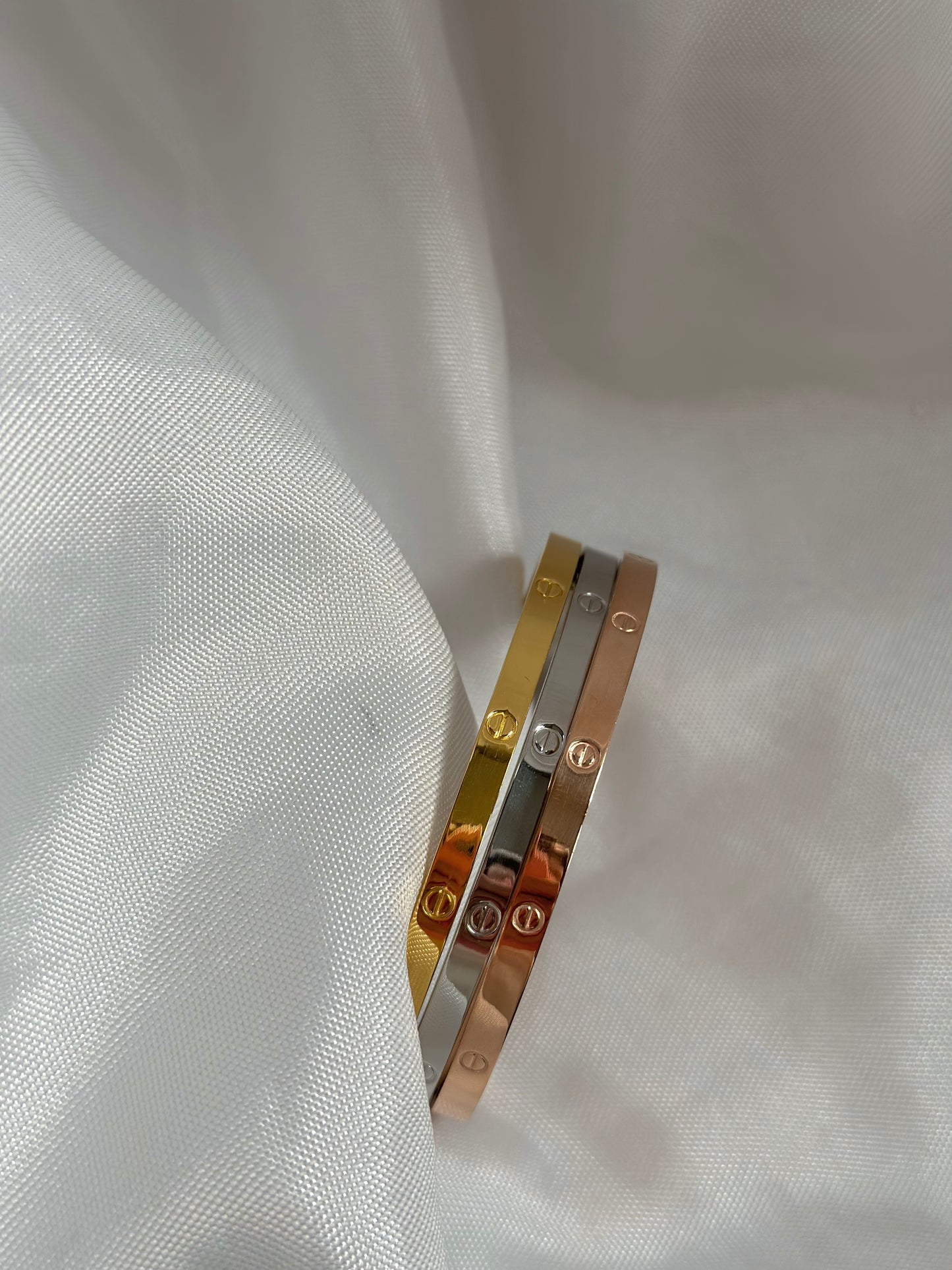 Thin cartier bracelets set