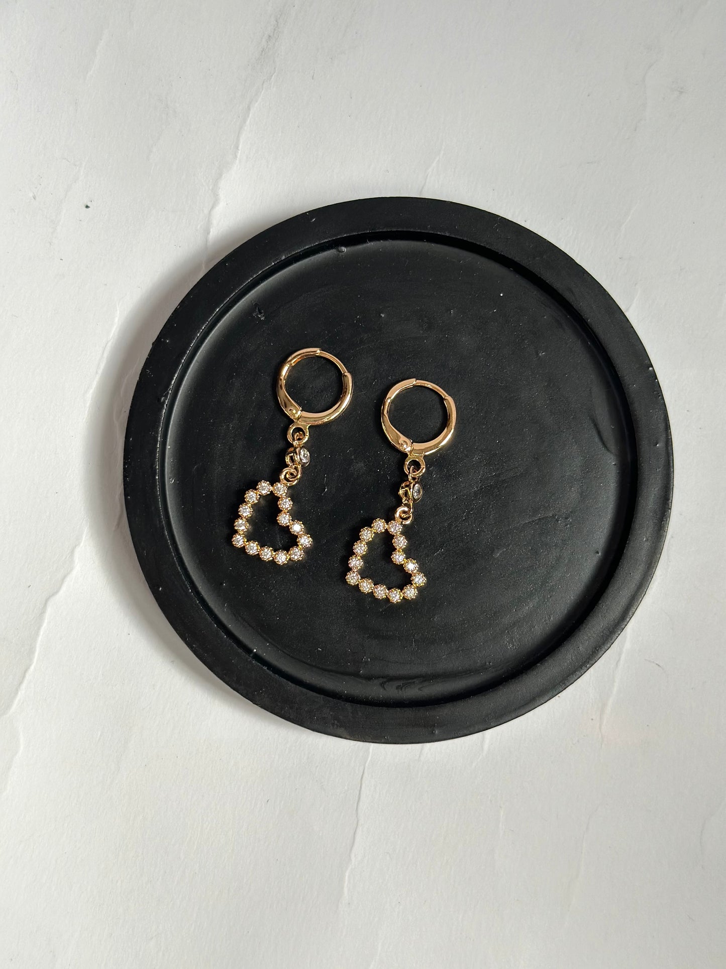 Sparkle heart earrings